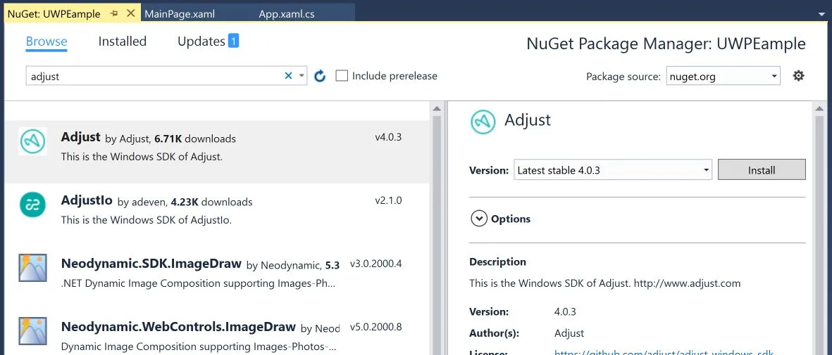 Solution Explorer 中的 NuGet Package Manager 窗口截图。
